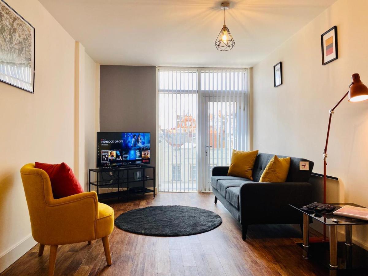 Ur Stay Apartments เลสเตอร์ ภายนอก รูปภาพ