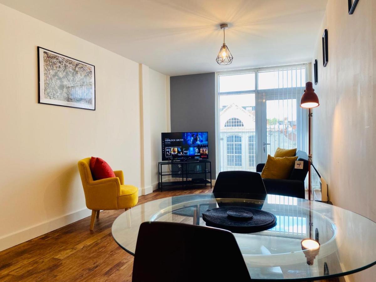 Ur Stay Apartments เลสเตอร์ ภายนอก รูปภาพ