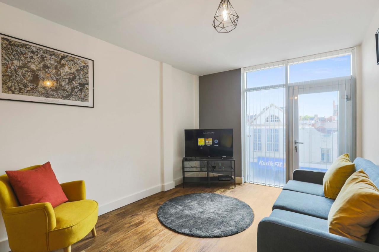 Ur Stay Apartments เลสเตอร์ ภายนอก รูปภาพ