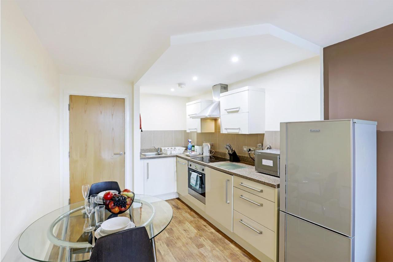 Ur Stay Apartments เลสเตอร์ ภายนอก รูปภาพ