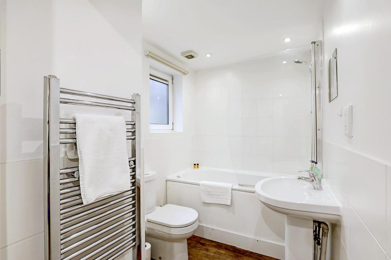 Ur Stay Apartments เลสเตอร์ ภายนอก รูปภาพ